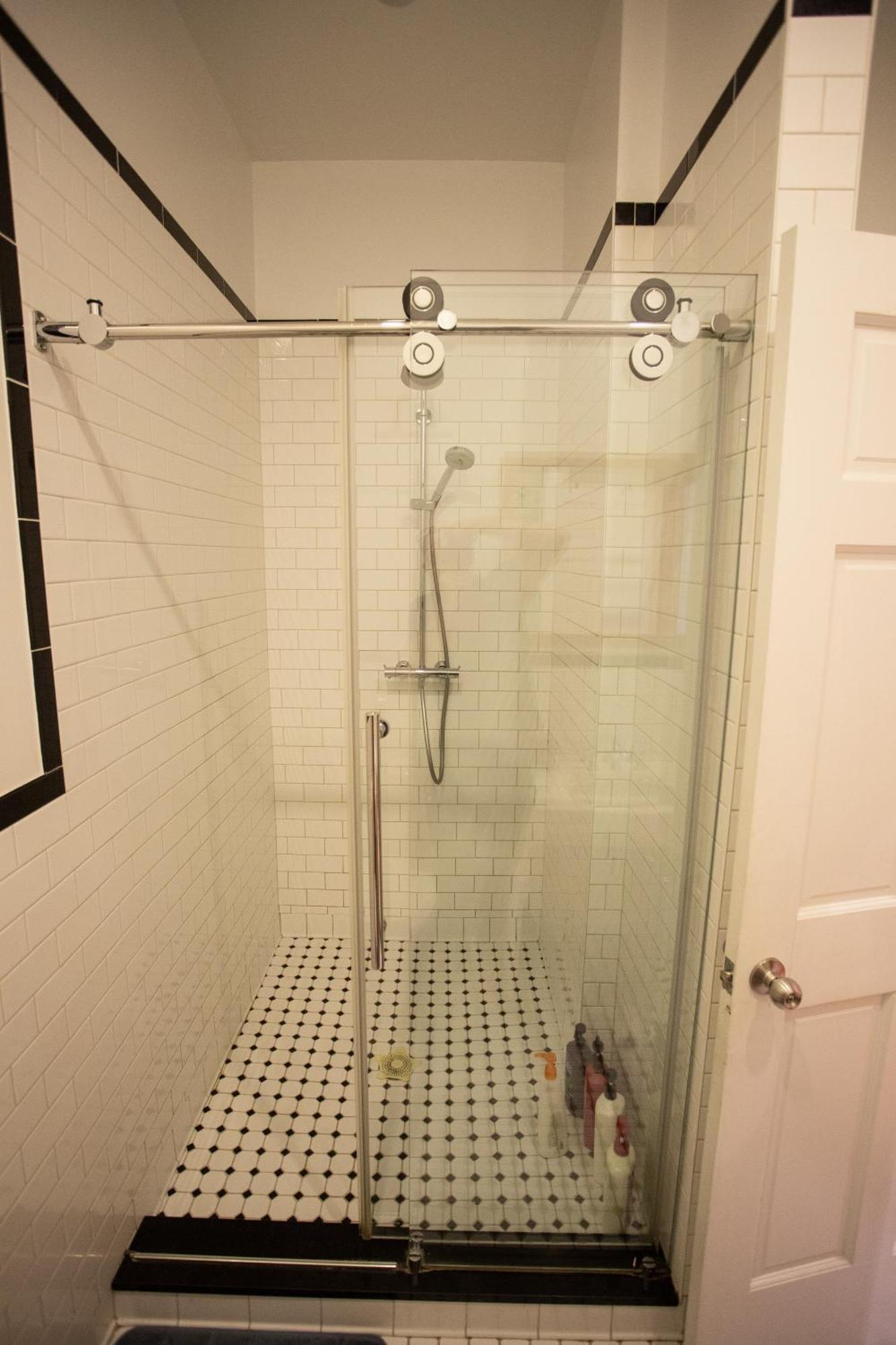 Spacious Downtown Montreal Apartment, 4Br-2Ba,Free Wifi Extérieur photo